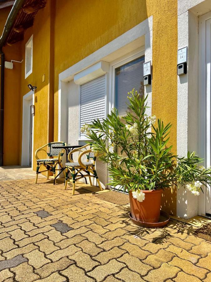 Appartementhaus 5. Jahreszeit Heviz Luaran gambar